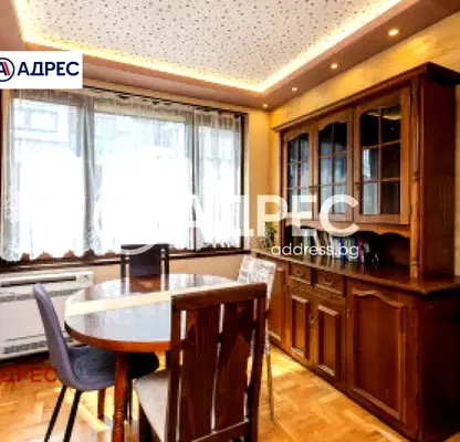 Снимка 2 — 4-стаен апартамент с три спални в Окръжна болница, Варна