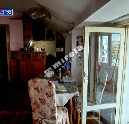 Снимка 4 — Тристаен апартамент с два балкона в Погреби, Варна