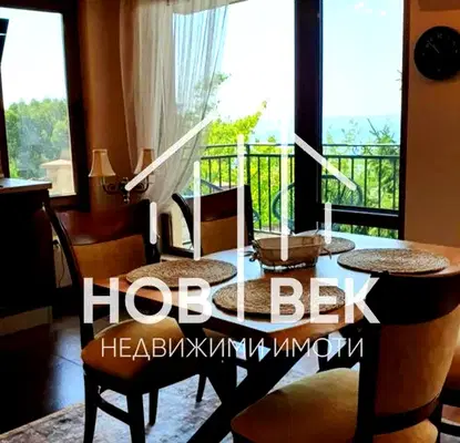 Снимка 3 — 3-стаен апартамент с морска панорама в Свети Никола, Варна