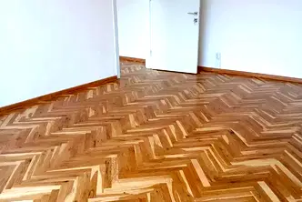 Тристаен апартамент в Трошево, Варна на среден етаж