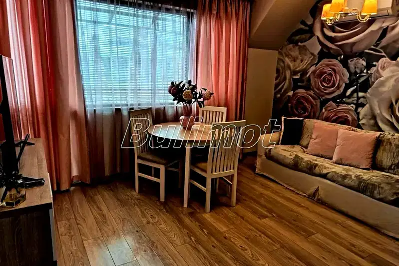 2-стаен апартамент с балкон в район ВИНС, Варна