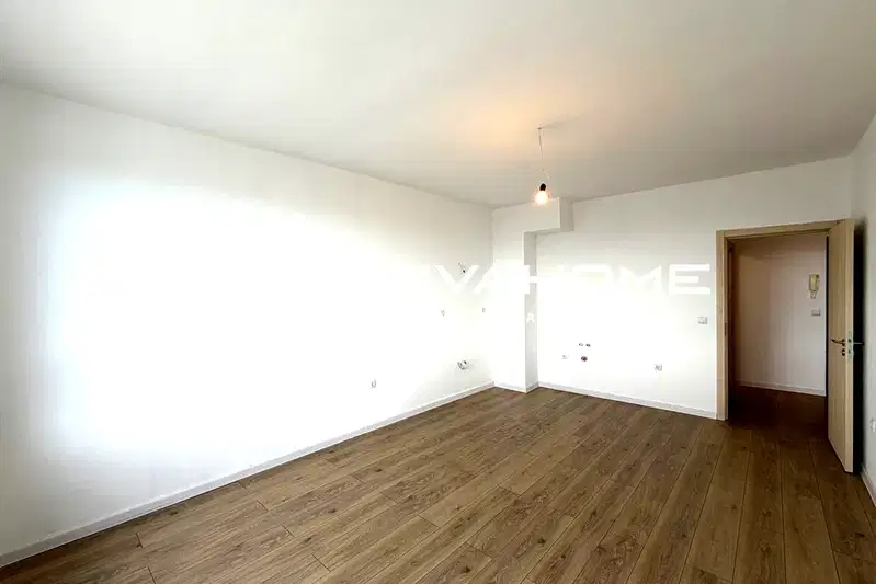 Two-room apartment with south aspect in Varna, Vladislav Varnenchik