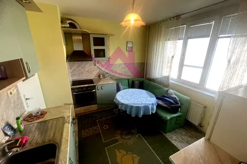 4-bedroom apartment in Varna, Vyzrajdane 1