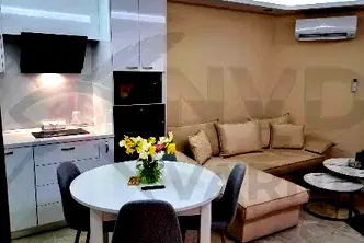 Тристаен апартамент с паркомясто във Възраждане 3, Варна