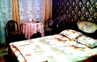 Четиристаен апартамент в Зимно кино Тракия, Варна с тераса