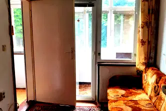 Тристаен апартамент във Велико Търново, Център
