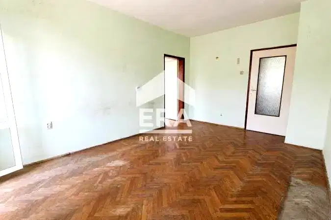 3-bedroom apartment in Veliko Tyrnovo, Centyr