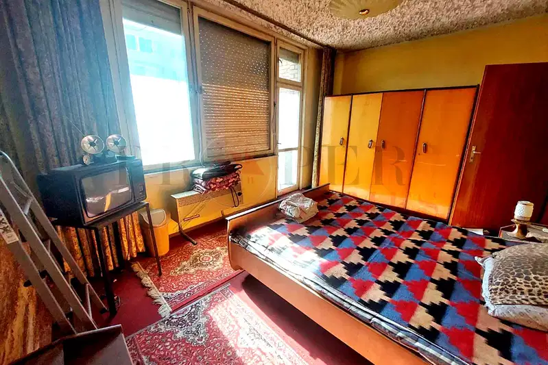 3-bedroom apartment in Veliko Tyrnovo, Centyr
