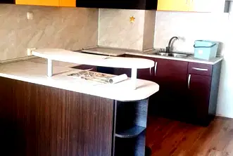 Двустаен апартамент във Враца, Сениче