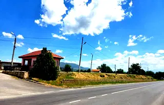 Парцел в Кюстендил, Бял камък