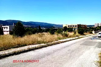 Парцел в Перник, Тева