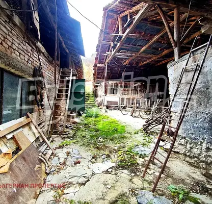 Снимка 5 — Парцел в Ловеч, с. Голям извор