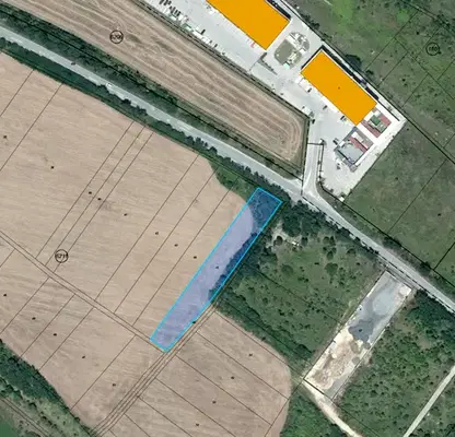 Photo 3 — Plot in Lozen