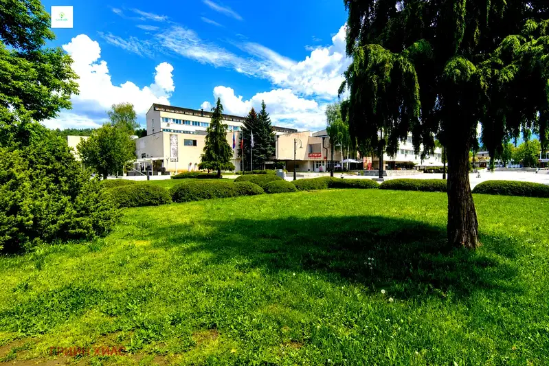 Парцел в София, Самоков