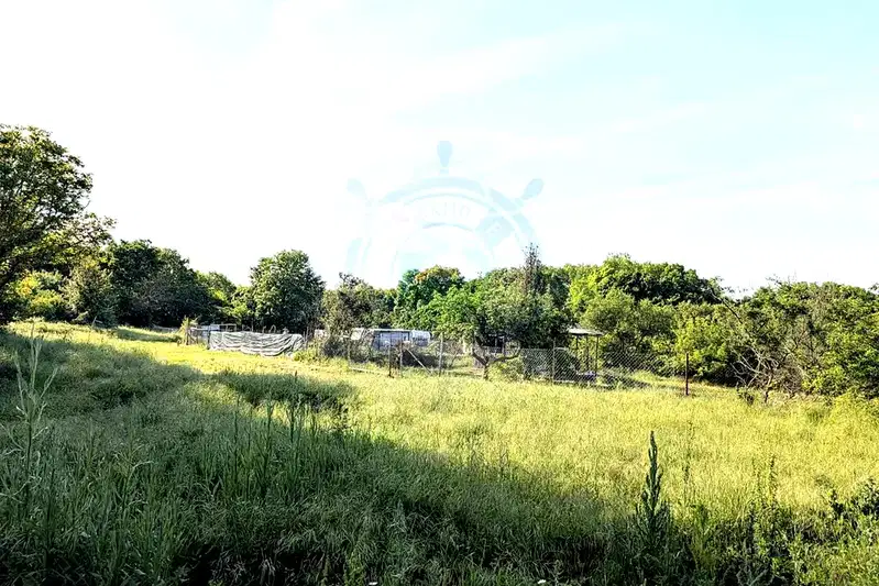 Plot in Varna, Perchemliyata