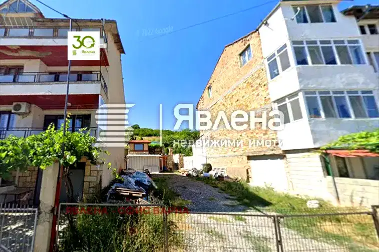 Парцел във Варна, Виница