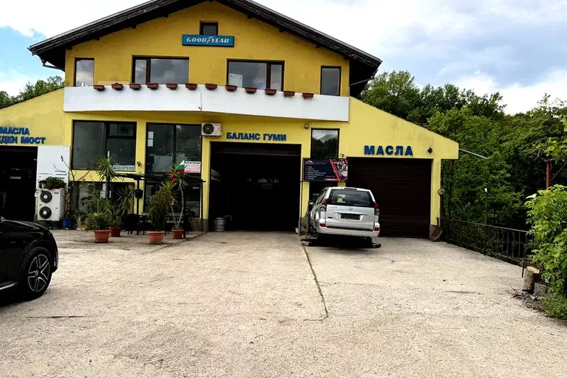 Промишлена сграда в Габрово, Промишлена зона