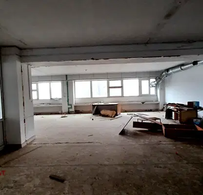 Photo 5 — Industrial Building in Pernik, Iztok