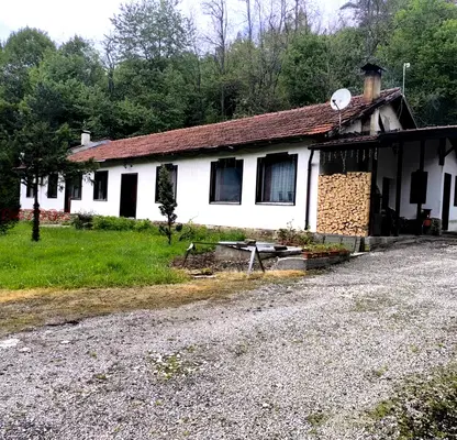 Photo 3 — Industrial Building in Oblast Gabrovo, Plachkovci