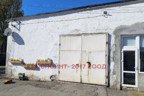 Industrial Building in Kazichene