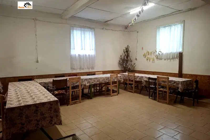 Промишлена сграда във Враца, с. Зверино