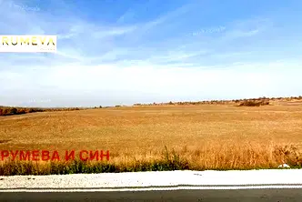 Земеделски имот във Варна, с. Орешак