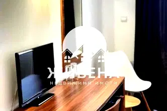 Хотел във Варна, Бриз