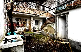 Етаж от къща в Бургас, Център