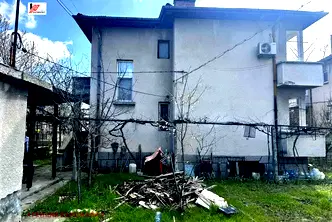 Етаж от къща в Кърджали, Студен кладенец