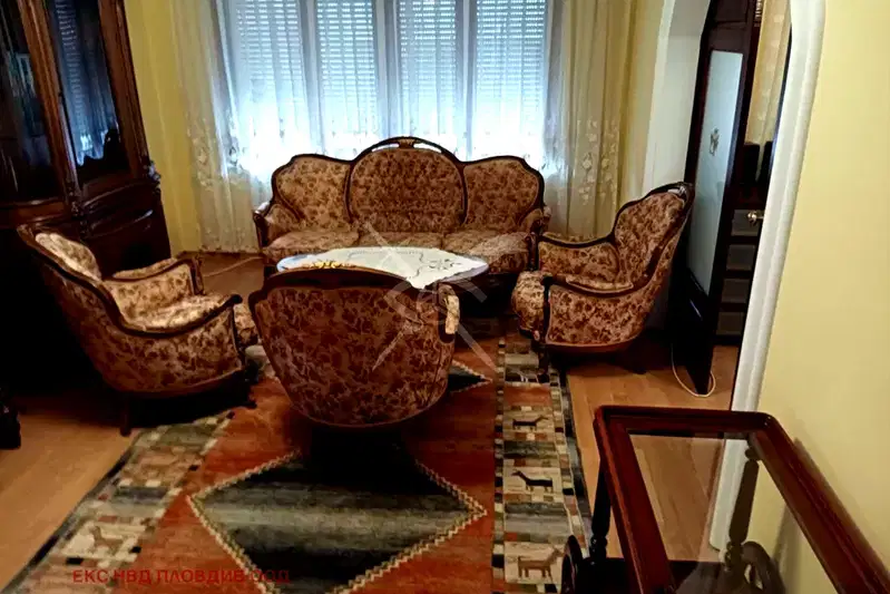 Floor of House in Plovdiv, Centyr