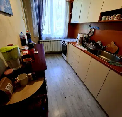 Photo 4 — Floor of House in Shumen, Bolnicata