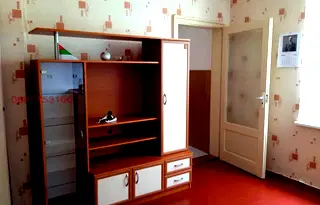 Етаж от къща в София, Орландовци