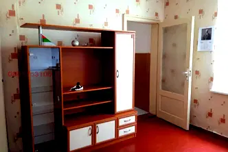 Етаж от къща в София, Орландовци