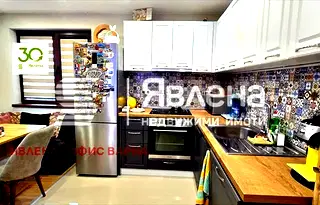 Етаж от къща във Варна, Аспарухово