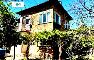 Къща във Велико Търново, Дебелец