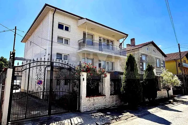 Къща в Силистра, Дулово