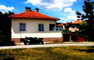 Къща в Кюстендил, Център