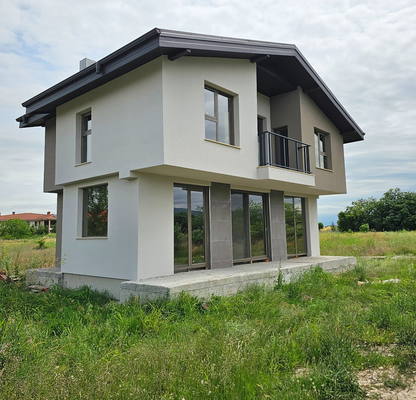 Photo 3 — House in Plovdiv, Belomorski