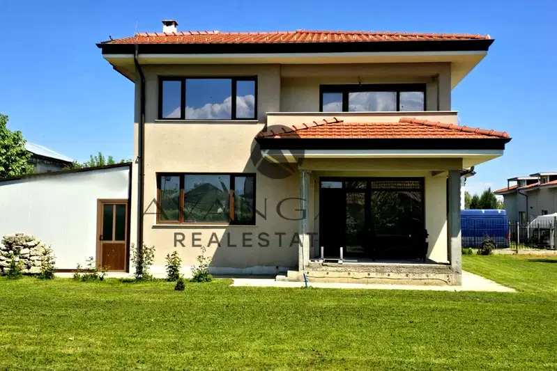House in Plovdiv, Proslav
