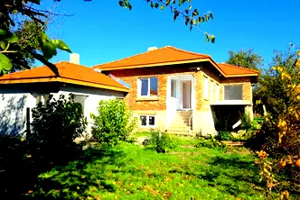Къща във Варна, Провадия
