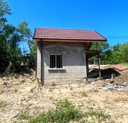 Снимка 2 — Къща в Русе, в.з. Левента