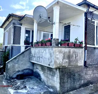 Photo 2 — House in Oblast Burgas, Banya