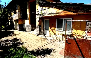 Къща в Пловдив, с. Цалапица