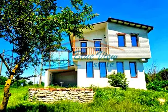 Къща в Добрич, с. Царичино