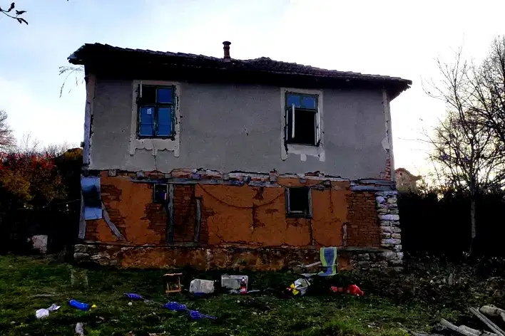 Къща в Кюстендил, с. Добри дол