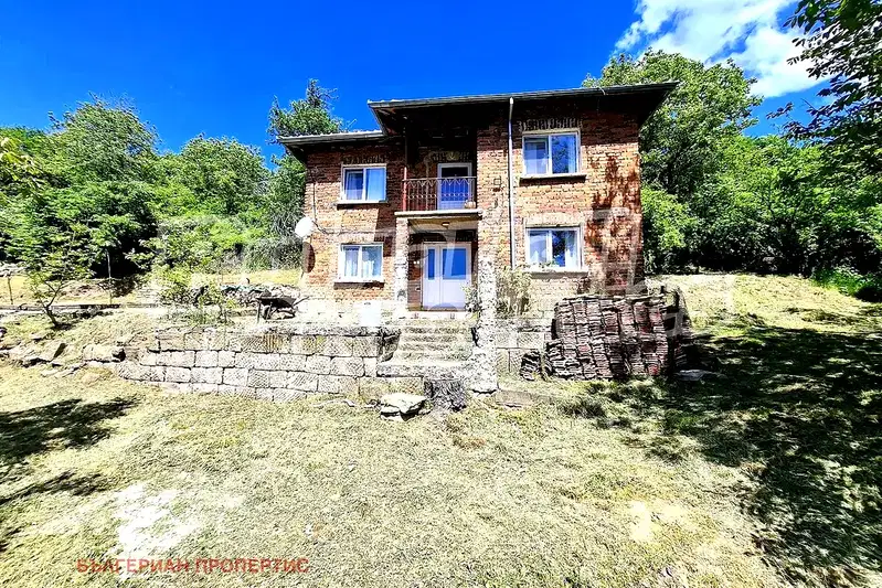Къща в Габрово, с. Горни Дамяновци