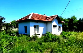 Къща във Враца, с. Горно Пещене