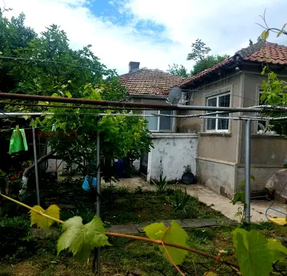 Снимка 4 — Къща в Добрич, с. Горун