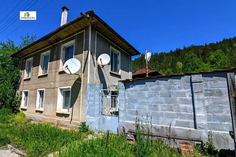 House in Oblast Gabrovo, Gybene