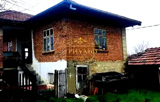 Къща във Варна, с. Комарево